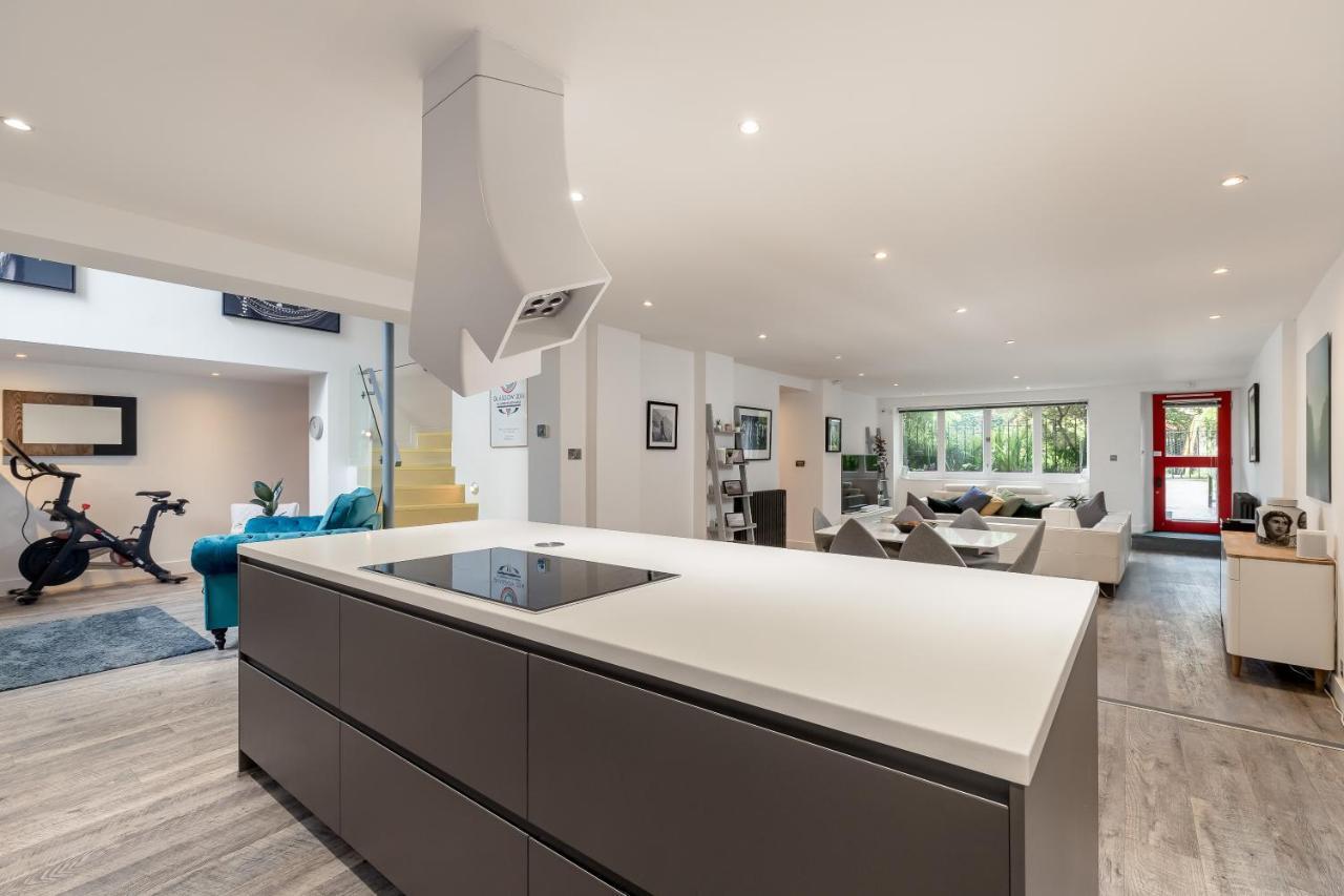 Luxury Architect Designed 13 Mins To Royal Mile Hébergement de vacances *